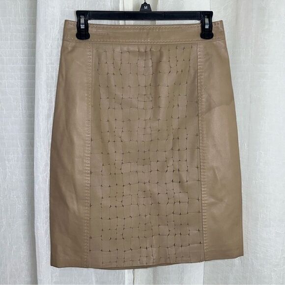 ELIE TAHARI 4 Tan Genuine Leather Laser Cut Pebble Inset Pencil Skirt - Picture 1 of 16